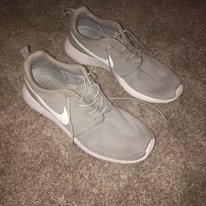 Grey Nike roshes; size 9.5 mens